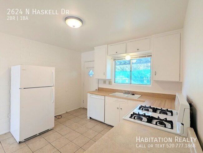 Foto del edificio - 2624 N Haskell Dr