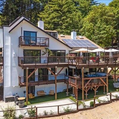 Foto del edificio - 55 Hidden Meadow Ln