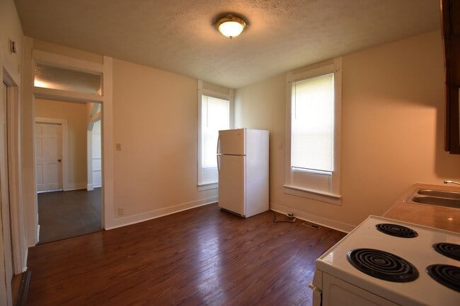 Building Photo - Affordable Two Bedroom Home in Greenfield