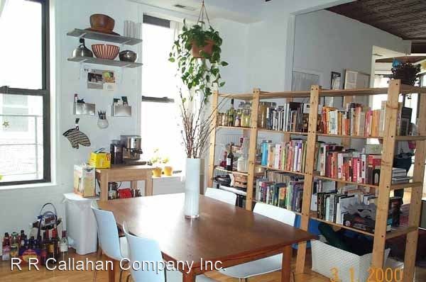 Foto principal - 1002 W 18th St