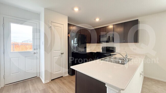 Building Photo - 133 Texas Angel Wy