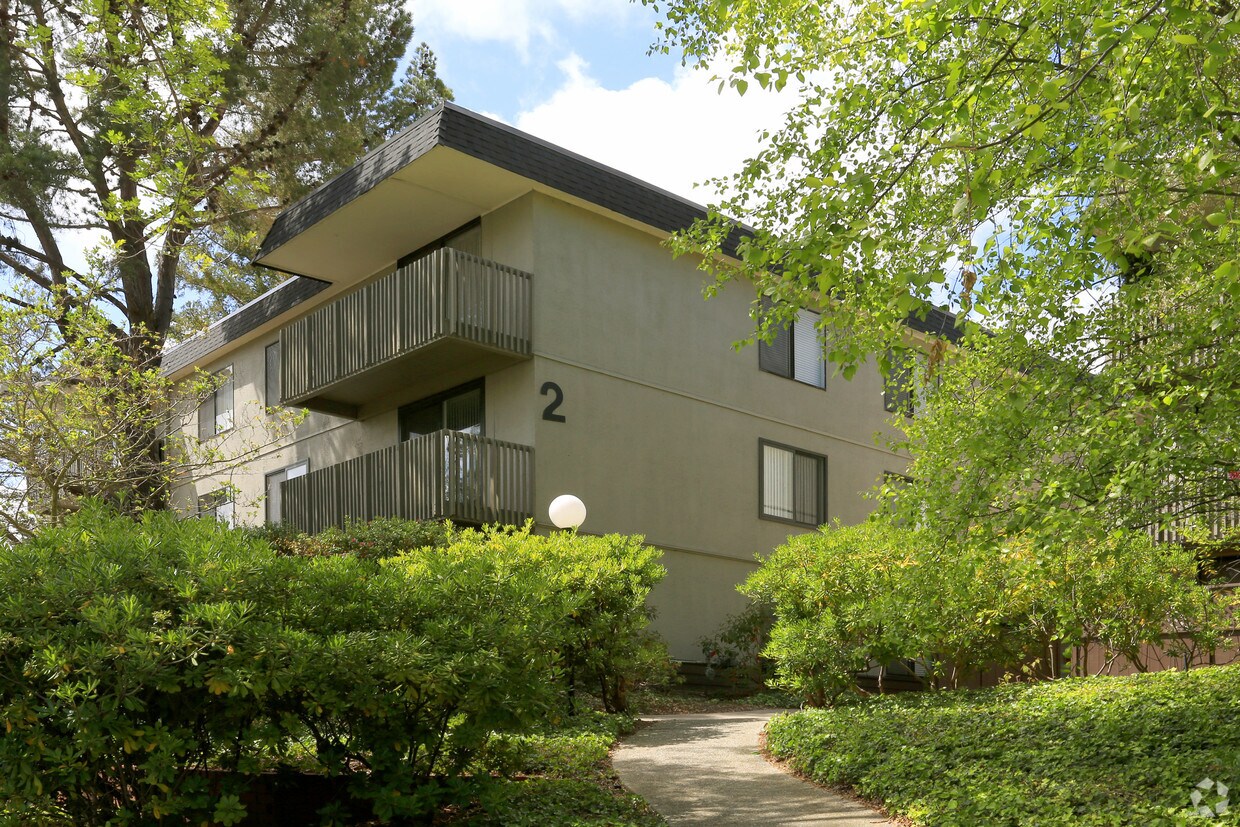 Shelter Creek Condos Apartments San Bruno