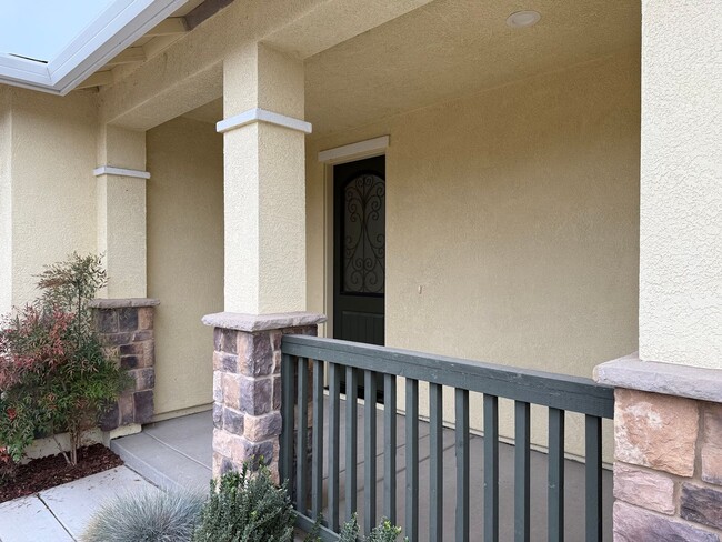 Foto del edificio - 2021 built two story in Oakdale!