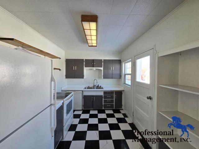 Foto del edificio - 4 bedroom in Billings MT 59102