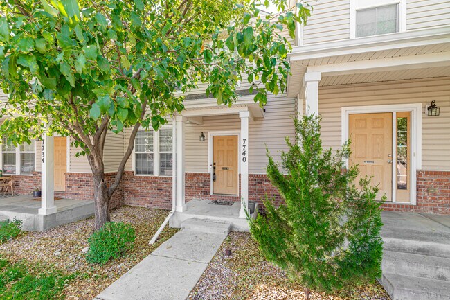 Foto del edificio - 7740 Sandy Springs Point