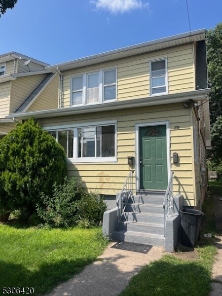Primary Photo - 75 Maryland Ave