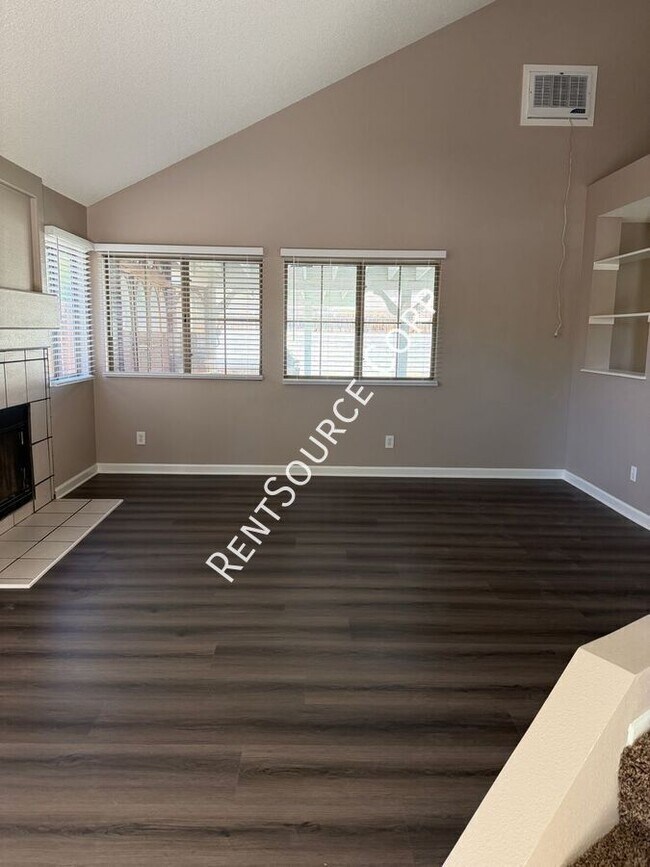 Foto del edificio - 37707 57th St E