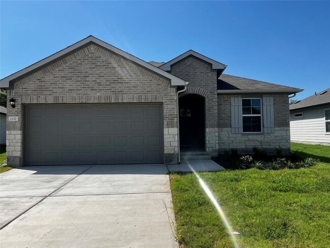 Building Photo - 1337 Camden Ln