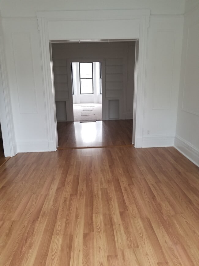 Bedroom - 453 51st St