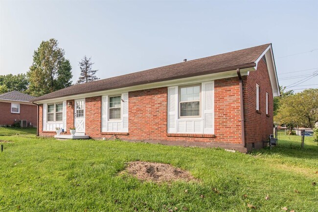 Building Photo - 1724 Gleneagles Dr