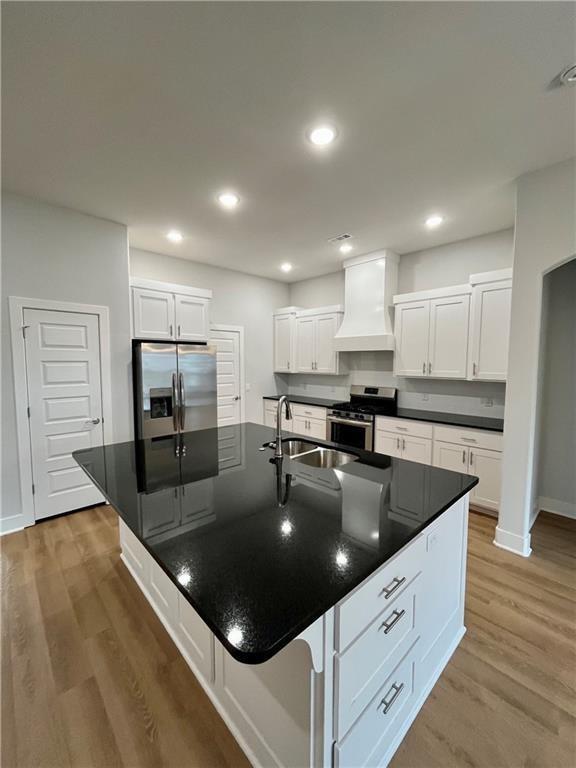 Foto del edificio - 1545 N Dawes St