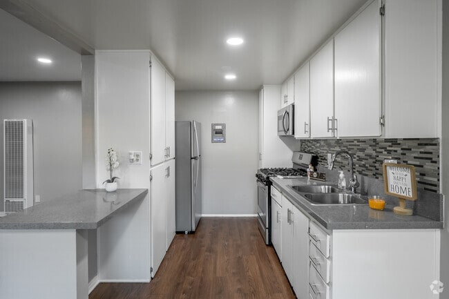 1 habitación, 1 baño - Cocina - 291 Avocado St.