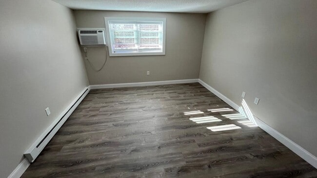 Interior Photo - 799 Farm Road in Marlboro