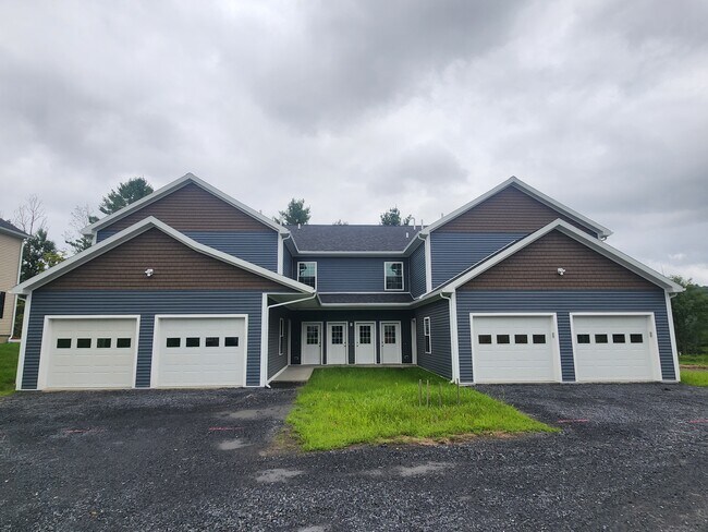 Foto del edificio - 50 Nicholas Ln