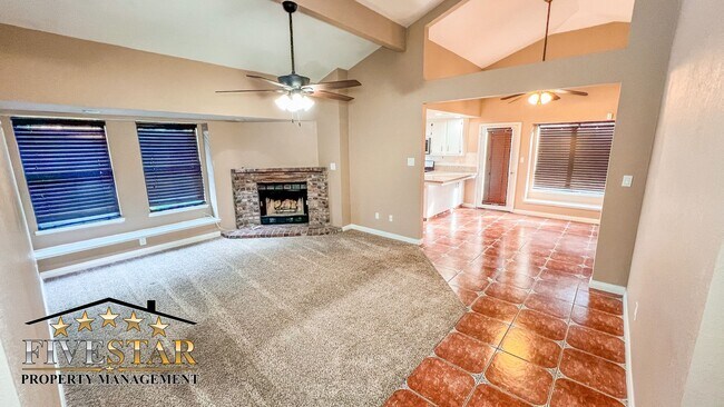 Foto del edificio - 4212 Ryder Ln