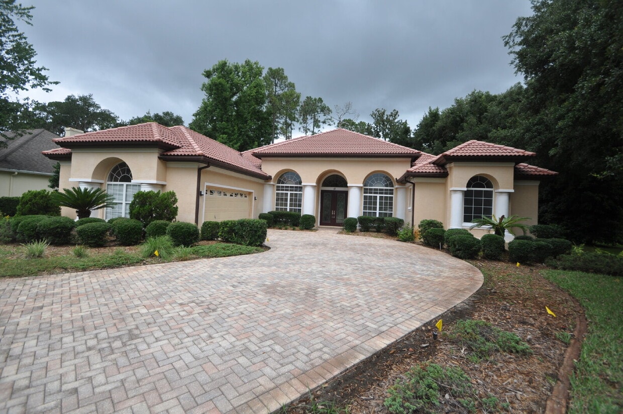 Foto principal - 12 Clementina Ct