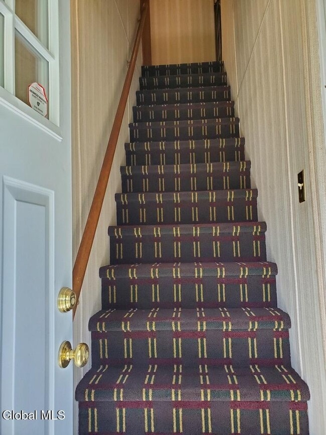 Building Photo - 1058 Washington Ave