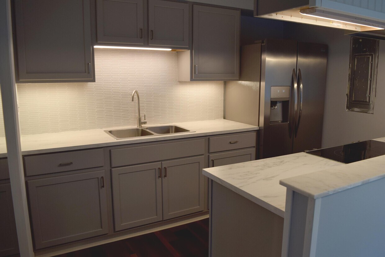 419 W Lima Ave Unit 419, Ada, OH 45810 Room for Rent in Ada, OH