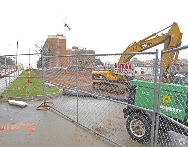 Building Photo - The Standard at Knoxville