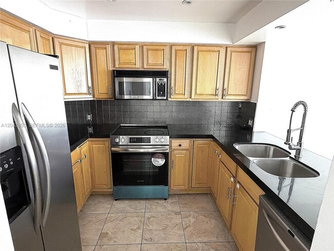 Photo - 20335 W Country Club Drive Unit 2210 Apartment