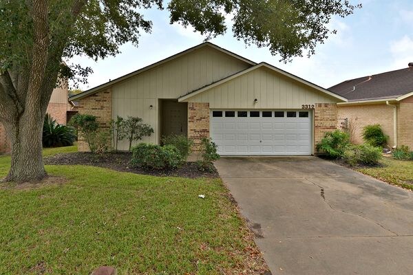 Primary Photo - 3312 Avenue R
