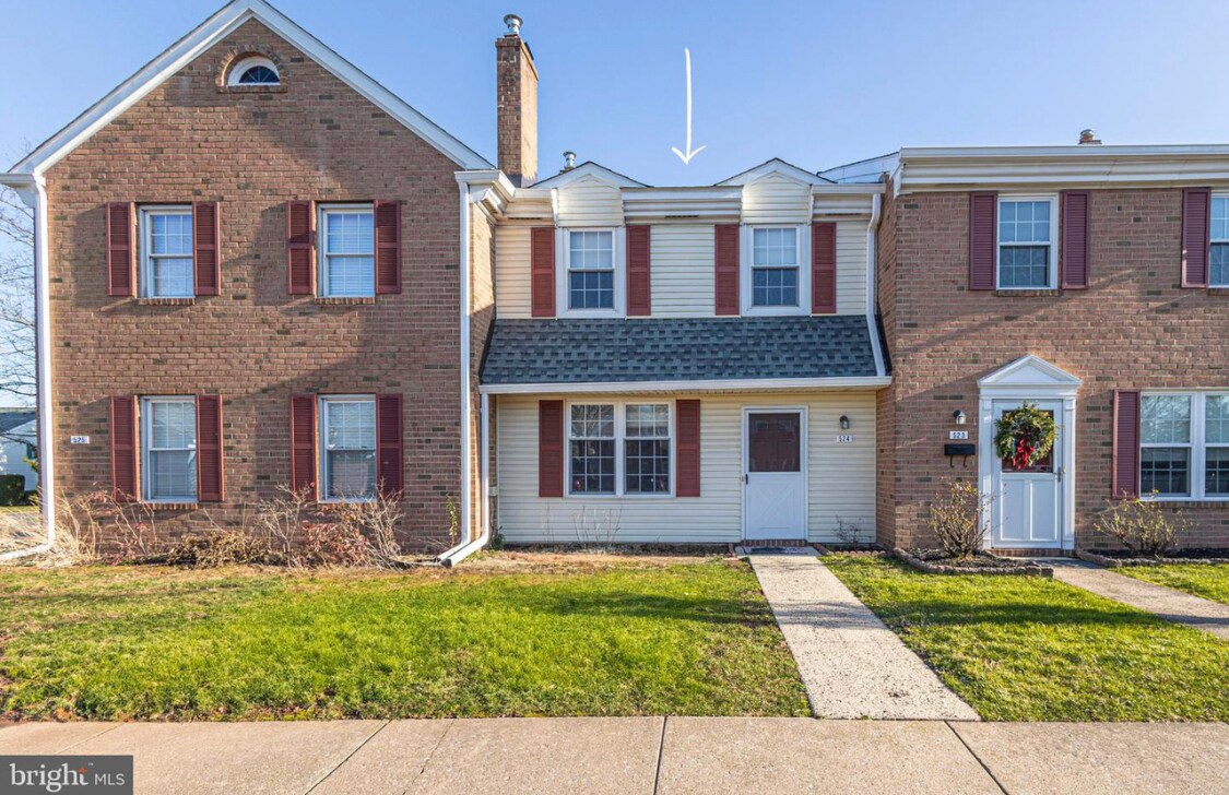 Foto principal - 524 Clarella Ct