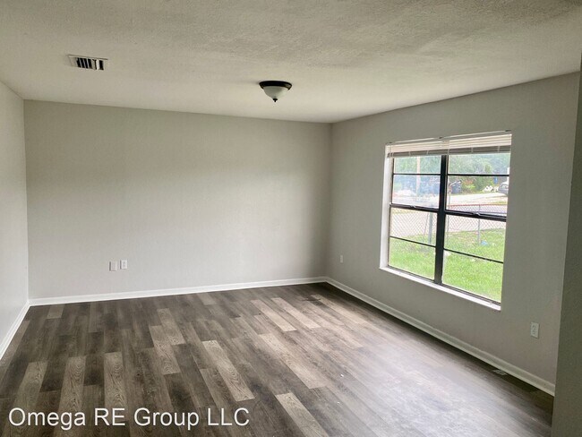 Building Photo - 3116 Crystal Hills Loop S
