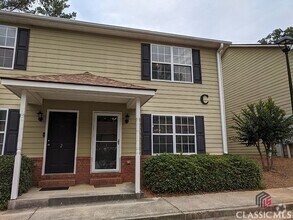Building Photo - 105 Westchester Dr