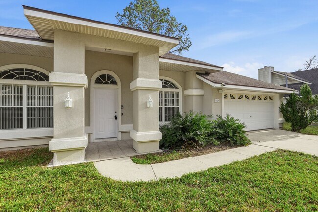 Foto del edificio - 4 bedroom 3 bath home in NW Broadmoor