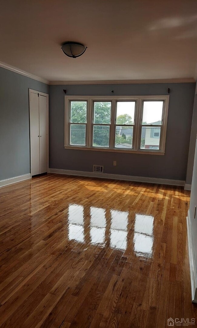 Building Photo - 22 Eulner St