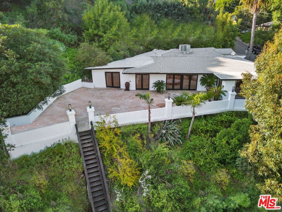 Foto principal - 9572 Stuart Ln