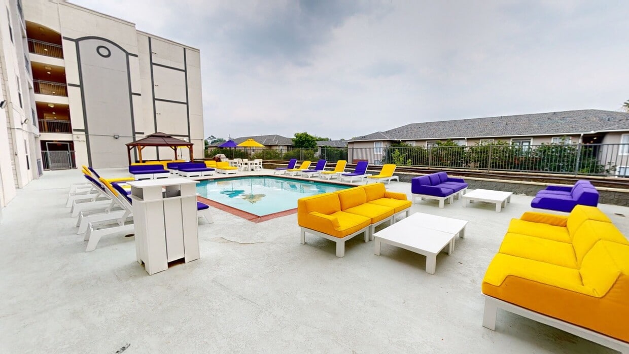 Photo - Altitude Baton Rouge Apartments