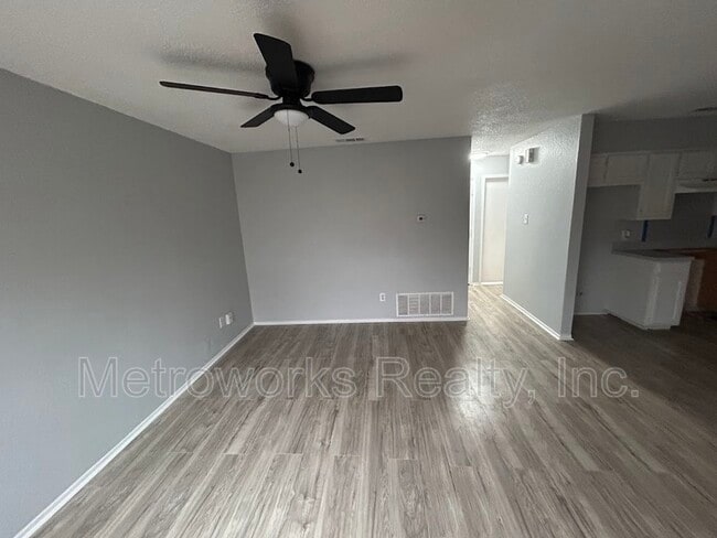 Foto del edificio - 109 Pine Meadow Dr