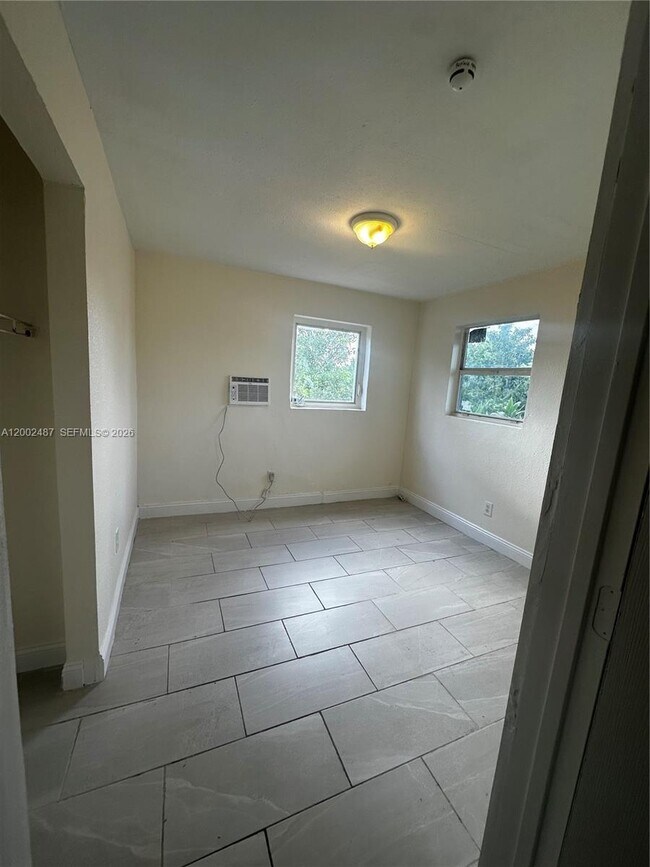 Foto del edificio - 11862 SW 212th St