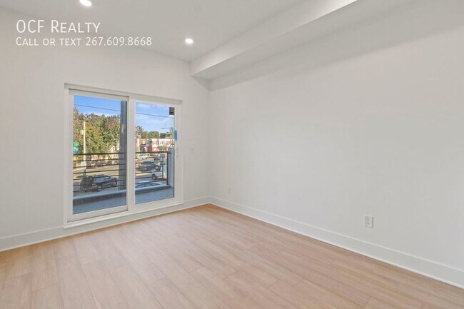 Foto del edificio - 3952 Lancaster Ave
