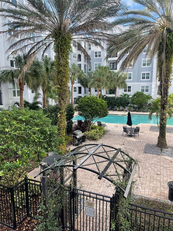 Foto del edificio - 202 E South St