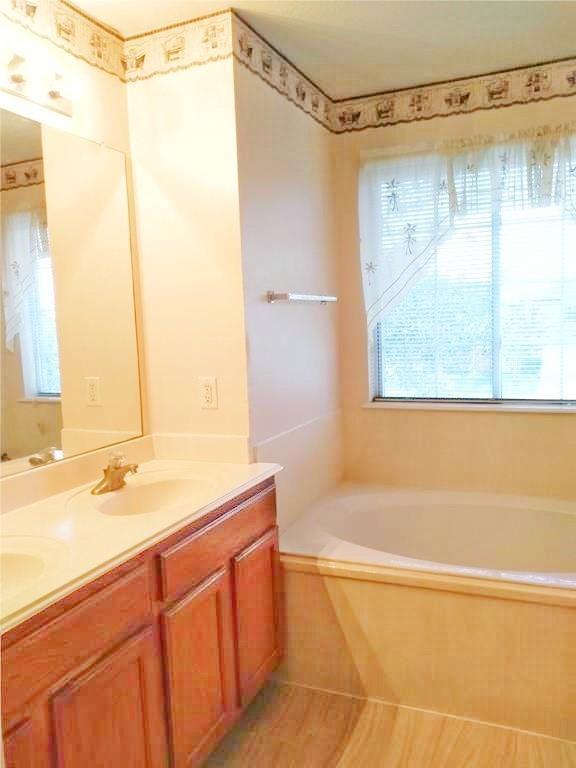 Foto del edificio - 14606 Alannah Lagoon Ct