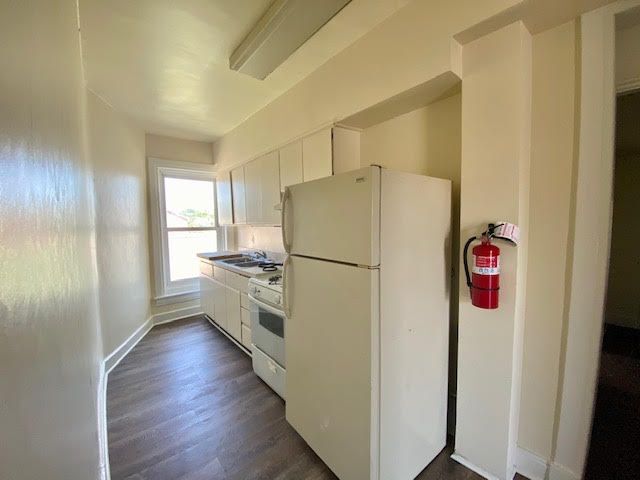 Building Photo - Spacious Three Bedroom Downtown Westminster