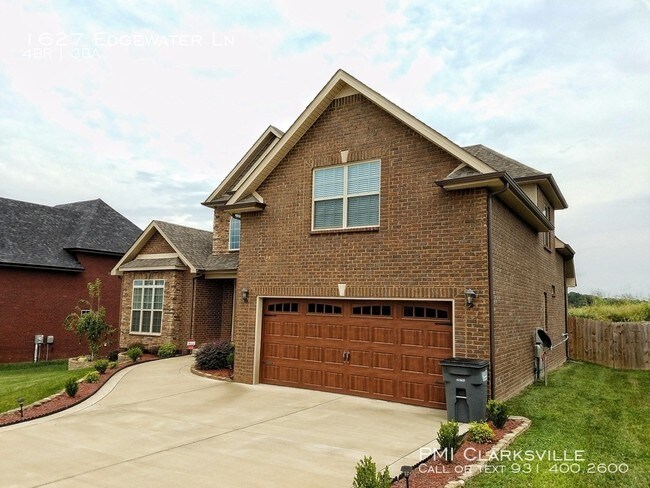 Building Photo - Contemporary Home in Farmington Subdivision