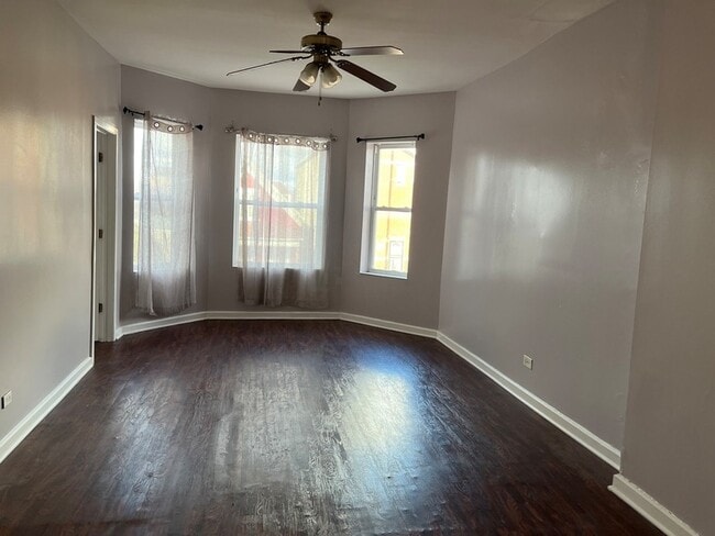 Foto del edificio - 3057 W Flournoy St
