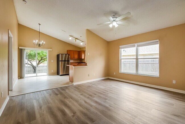 Building Photo - 1153 Sheeler Hills Dr