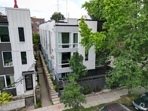 Building Photo - 1724 11th Ave
