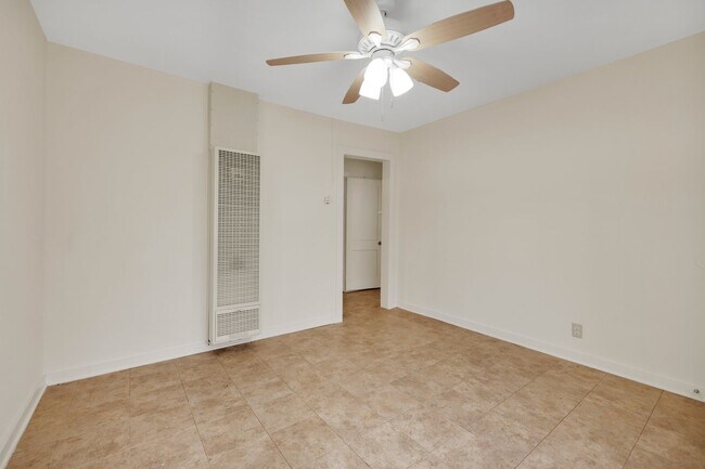 Foto del edificio - Lovely 3/2 in Southside SA for Rent!
