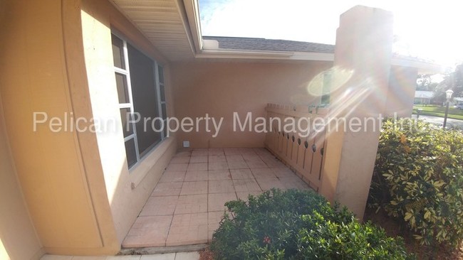 Building Photo - Englewood Isles - updated home