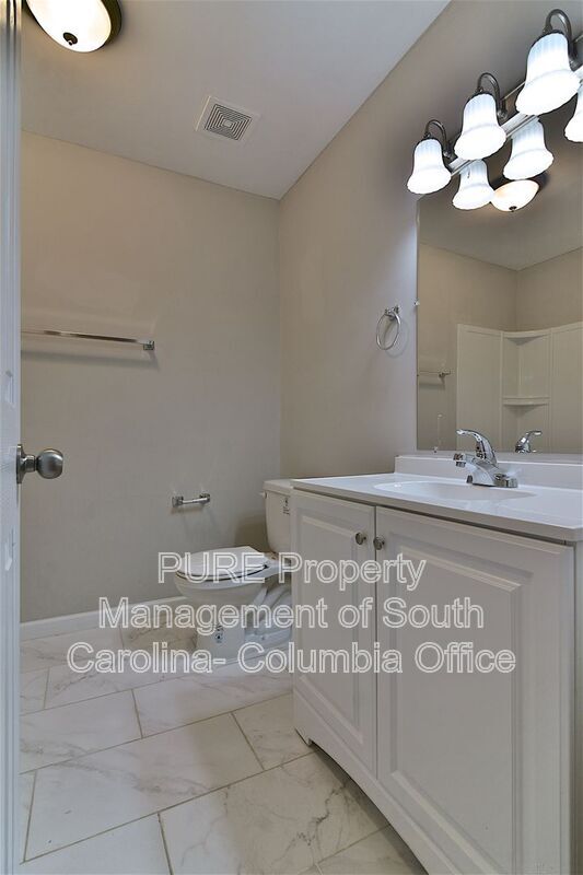 Building Photo - 308 Percival Rd