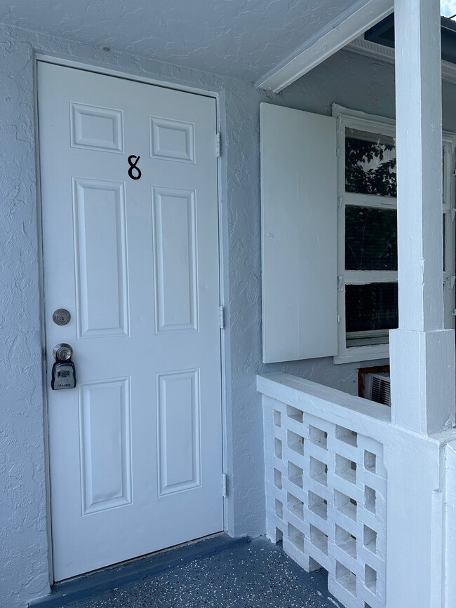 Photo - 17 Detroit St (Lake Worth Beach, FL) Apartment