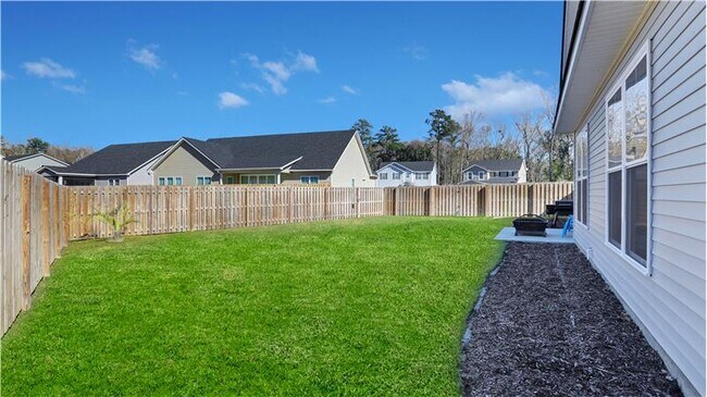 Foto del edificio - 170 Whitaker Way N