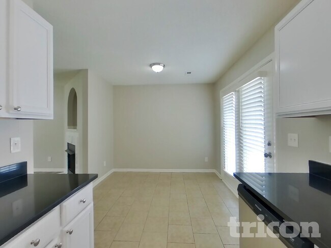 Foto del edificio - 1787 Mission Oaks St