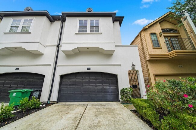 Foto del edificio - 5732 Petty St