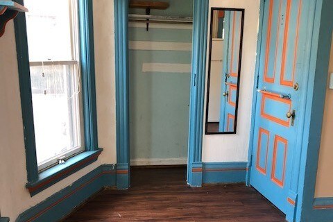 Primary Photo - 417 State St
